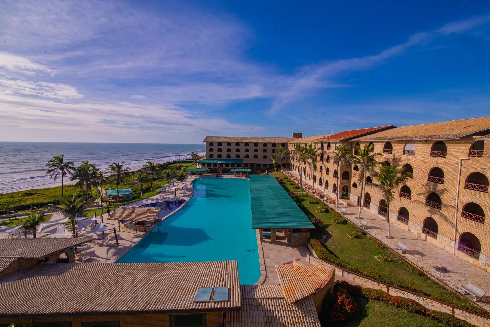 Transfer Coliseum Hotel